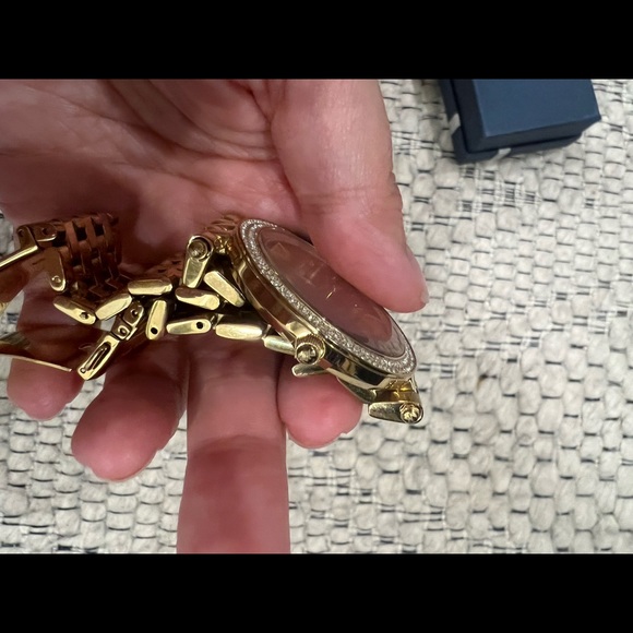 Michael Kors gold watch with diamonds around with light pink face - Picture 8 of 11